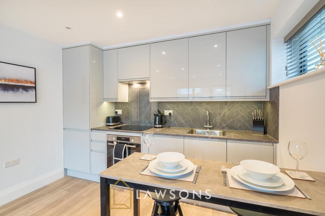 Chic Living By Lawsons Apartment วินด์เซอร์ ภายนอก รูปภาพ