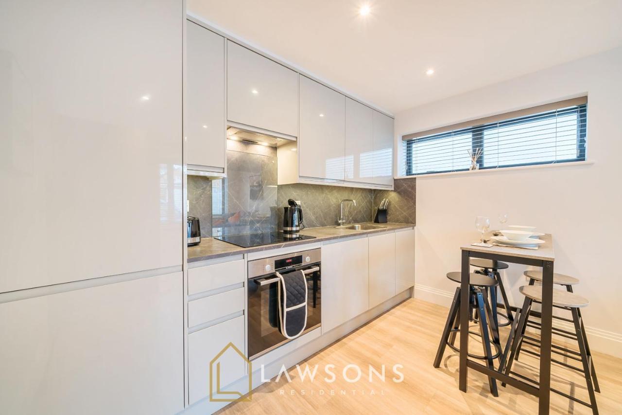Chic Living By Lawsons Apartment วินด์เซอร์ ภายนอก รูปภาพ